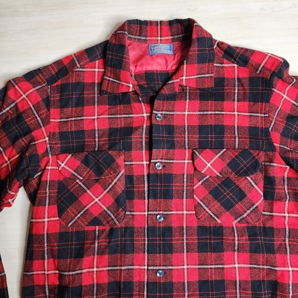 Vintage Pendleton Wool Red‎ Plaid Loop Collar Shirt Made in USA Plaid Size Large - Picture 2 of 9